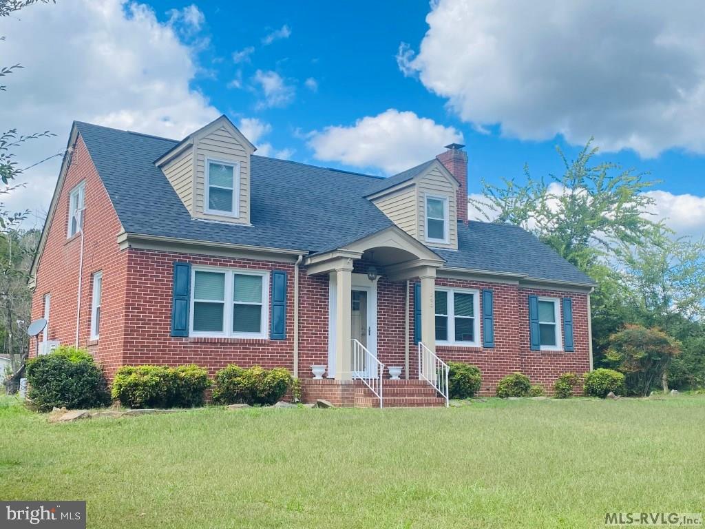 190 MAIN ST, BRODNAX, Virginia 23920, 4 Bedrooms Bedrooms, 13 Rooms Rooms,2 BathroomsBathrooms,Residential,For sale,190 MAIN ST,VABW2000098 MLS # VABW2000098