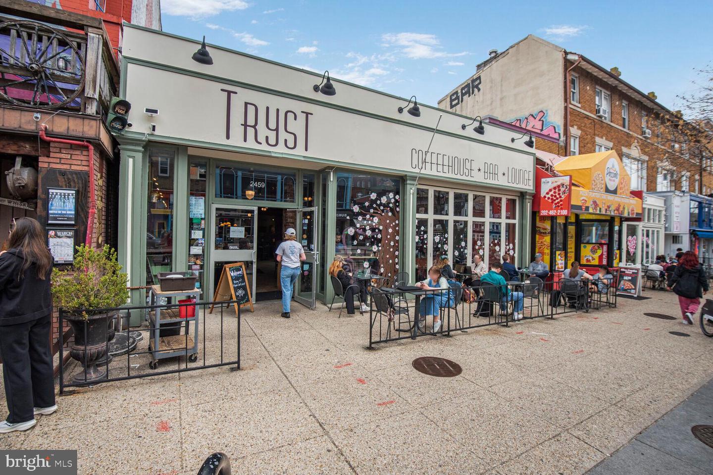 1661 CRESCENT PL NW #102, WASHINGTON, District Of Columbia 20009, 2 Bedrooms Bedrooms, ,2 BathroomsBathrooms,Residential,For sale,1661 CRESCENT PL NW #102,DCDC2244468 MLS # DCDC2244468