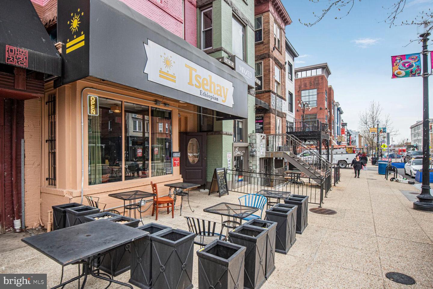 1661 CRESCENT PL NW #102, WASHINGTON, District Of Columbia 20009, 2 Bedrooms Bedrooms, ,2 BathroomsBathrooms,Residential,For sale,1661 CRESCENT PL NW #102,DCDC2244468 MLS # DCDC2244468