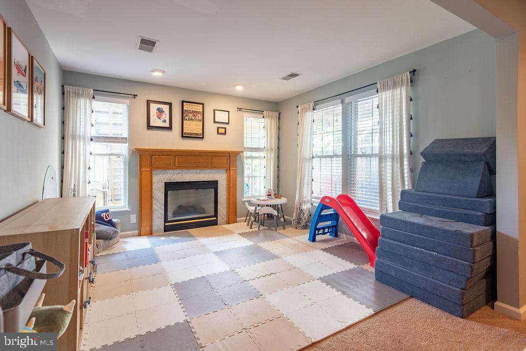 43287 CHOKEBERRY SQ, ASHBURN, Virginia 20147, 3 Bedrooms Bedrooms, ,2 BathroomsBathrooms,Residential,For sale,43287 CHOKEBERRY SQ,VALO2115082 MLS # VALO2115082