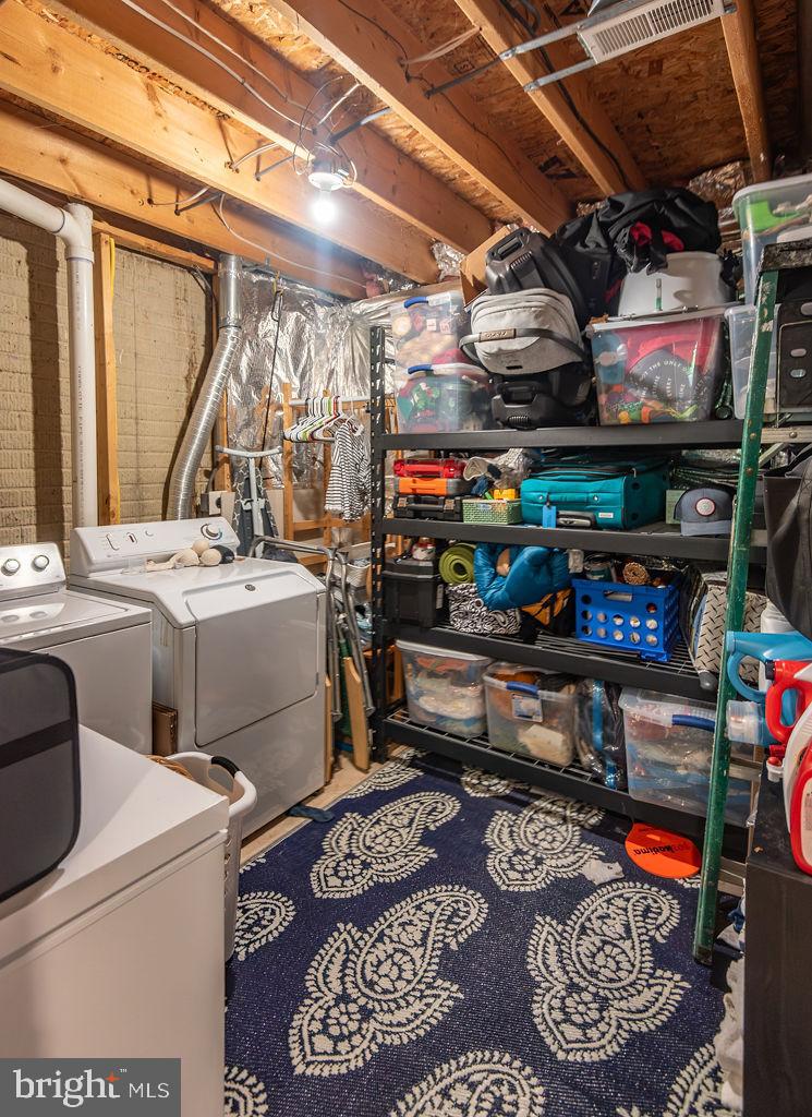 43287 CHOKEBERRY SQ, ASHBURN, Virginia 20147, 3 Bedrooms Bedrooms, ,2 BathroomsBathrooms,Residential,For sale,43287 CHOKEBERRY SQ,VALO2115082 MLS # VALO2115082