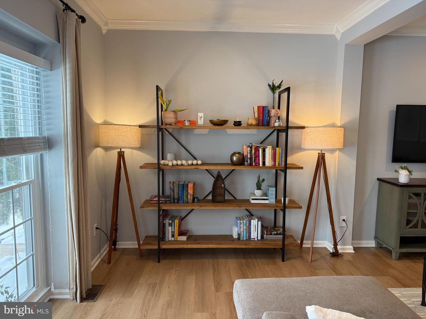 43287 CHOKEBERRY SQ, ASHBURN, Virginia 20147, 3 Bedrooms Bedrooms, ,2 BathroomsBathrooms,Residential,For sale,43287 CHOKEBERRY SQ,VALO2115082 MLS # VALO2115082