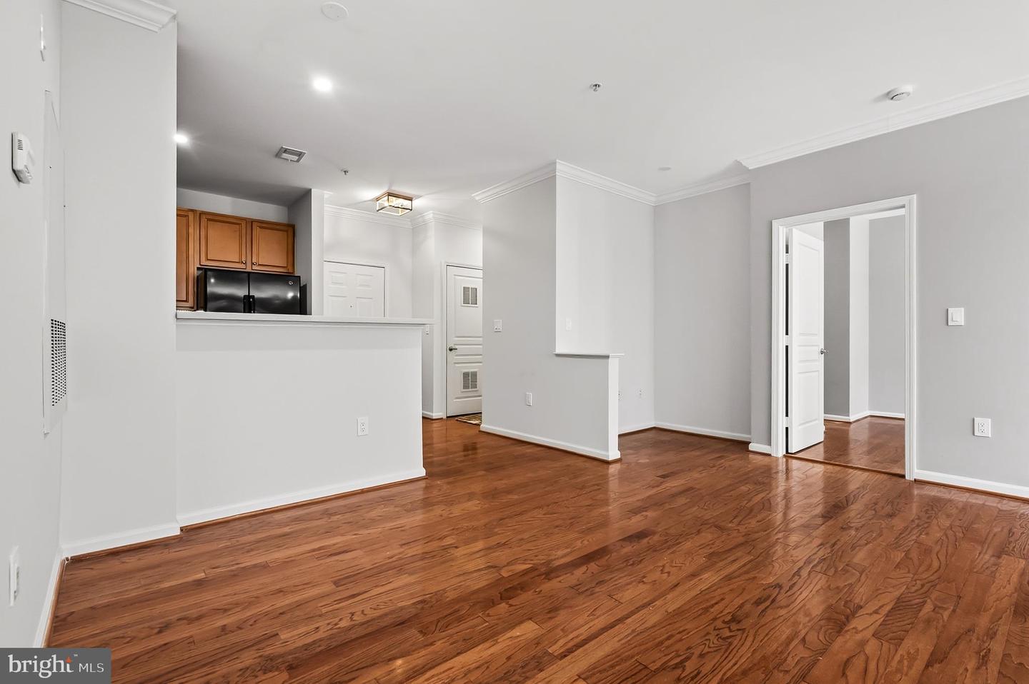 12001 MARKET ST #266, RESTON, Virginia 20190, 2 Bedrooms Bedrooms, ,2 BathroomsBathrooms,Residential,For sale,12001 MARKET ST #266,VAFX2288514 MLS # VAFX2288514