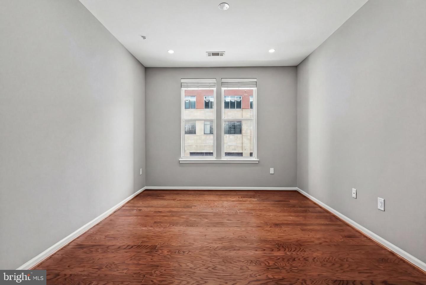 12001 MARKET ST #266, RESTON, Virginia 20190, 2 Bedrooms Bedrooms, ,2 BathroomsBathrooms,Residential,For sale,12001 MARKET ST #266,VAFX2288514 MLS # VAFX2288514