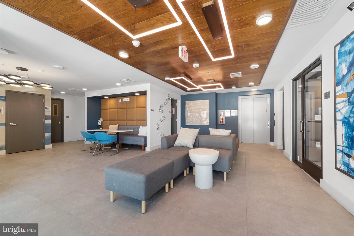 3927 FAIR RIDGE DR #409, FAIRFAX, Virginia 22033, 2 Bedrooms Bedrooms, ,2 BathroomsBathrooms,Residential,For sale,3927 FAIR RIDGE DR #409,VAFX2288538 MLS # VAFX2288538