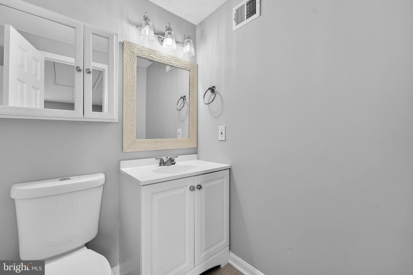 4375 PEMBROOK VILLAGE DR #62, ALEXANDRIA, Virginia 22309, 3 Bedrooms Bedrooms, ,2 BathroomsBathrooms,Residential,For sale,4375 PEMBROOK VILLAGE DR #62,VAFX2288576 MLS # VAFX2288576