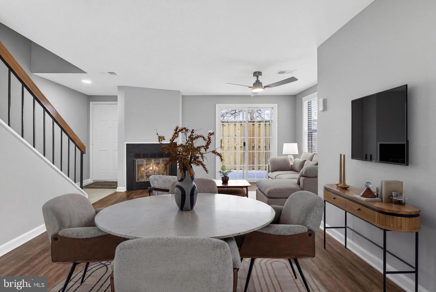 4375 PEMBROOK VILLAGE DR #62, ALEXANDRIA, Virginia 22309, 3 Bedrooms Bedrooms, ,2 BathroomsBathrooms,Residential,For sale,4375 PEMBROOK VILLAGE DR #62,VAFX2288576 MLS # VAFX2288576