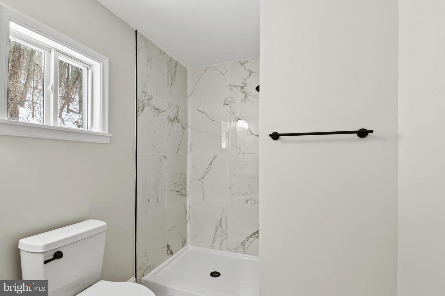 227 CABIN LN, MOUNT JACKSON, Virginia 22842, 2 Bedrooms Bedrooms, 6 Rooms Rooms,2 BathroomsBathrooms,Residential,For sale,227 CABIN LN,VASH2013492 MLS # VASH2013492