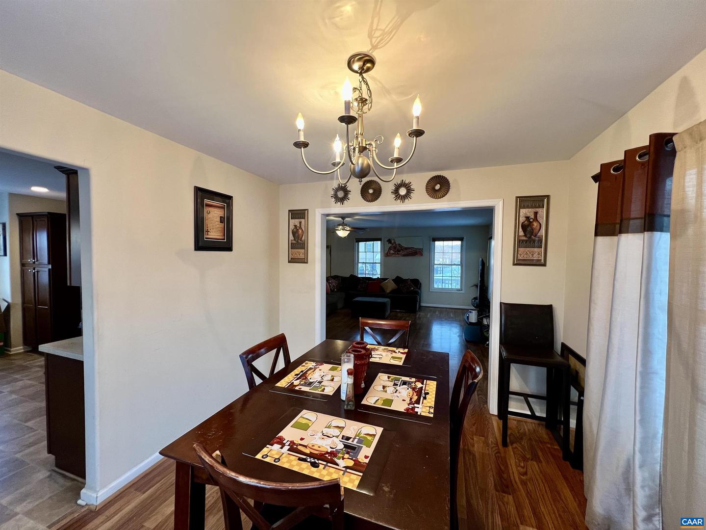 305 OVERVIEW ST, WAYNESBORO, Virginia 22980, 3 Bedrooms Bedrooms, ,2 BathroomsBathrooms,Residential,For sale,305 OVERVIEW ST,672967 MLS # 672967