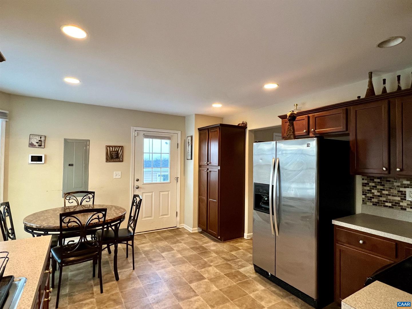 305 OVERVIEW ST, WAYNESBORO, Virginia 22980, 3 Bedrooms Bedrooms, ,2 BathroomsBathrooms,Residential,For sale,305 OVERVIEW ST,672967 MLS # 672967