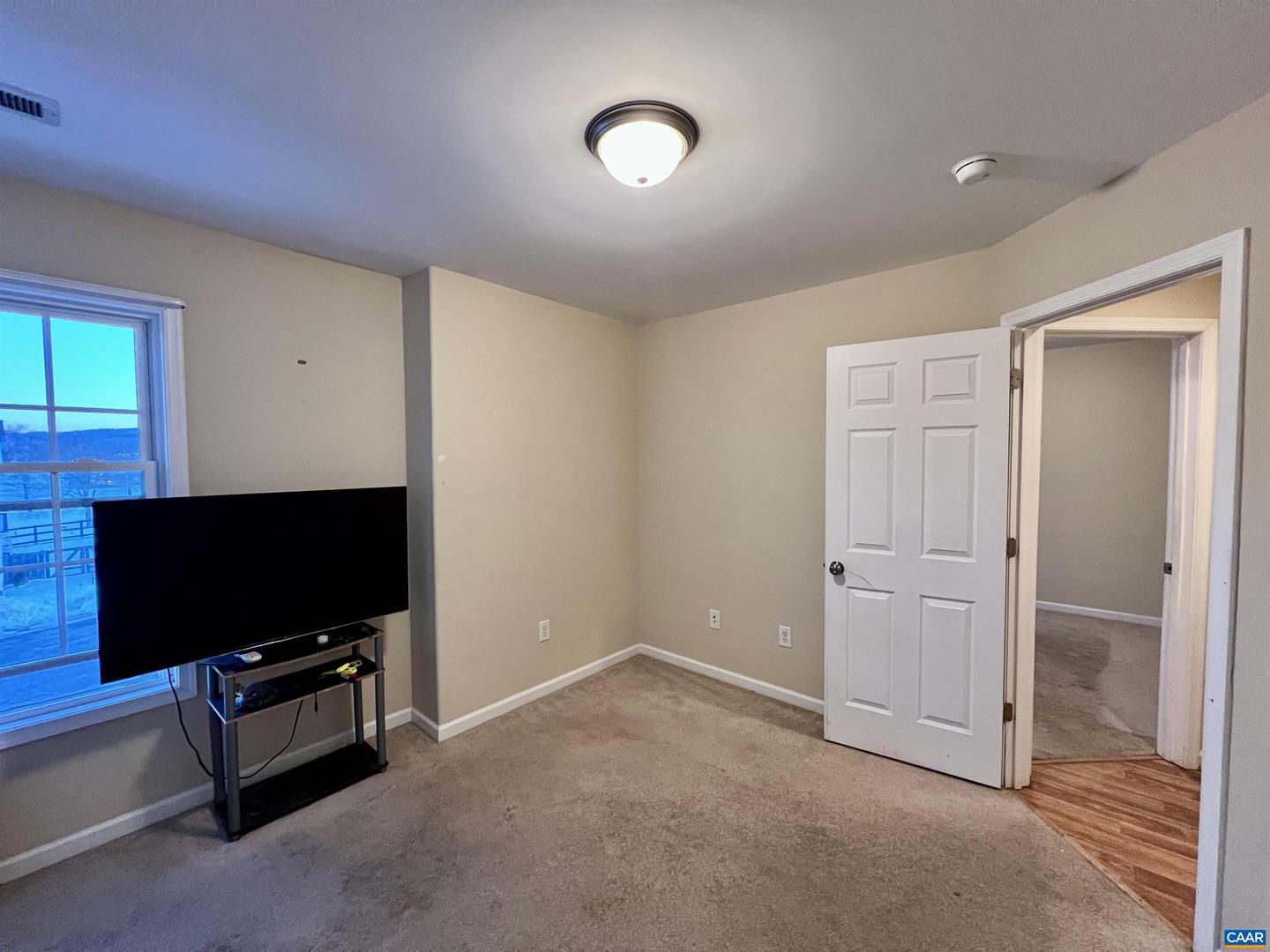 305 OVERVIEW ST, WAYNESBORO, Virginia 22980, 3 Bedrooms Bedrooms, ,2 BathroomsBathrooms,Residential,For sale,305 OVERVIEW ST,672967 MLS # 672967