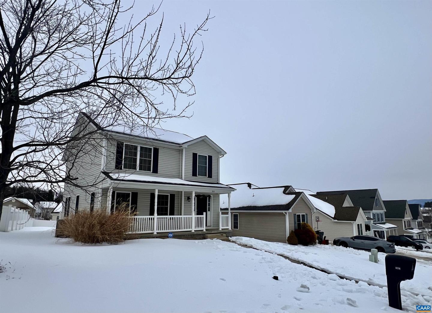 305 OVERVIEW ST, WAYNESBORO, Virginia 22980, 3 Bedrooms Bedrooms, ,2 BathroomsBathrooms,Residential,For sale,305 OVERVIEW ST,672967 MLS # 672967