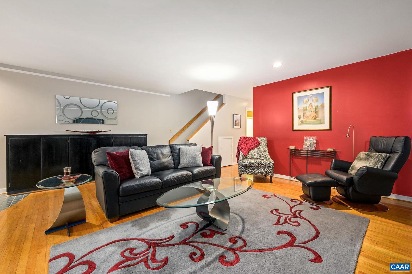 311 NW 2ND ST #B, CHARLOTTESVILLE, Virginia 22902, 3 Bedrooms Bedrooms, ,2 BathroomsBathrooms,Residential,For sale,311 NW 2ND ST #B,672968 MLS # 672968