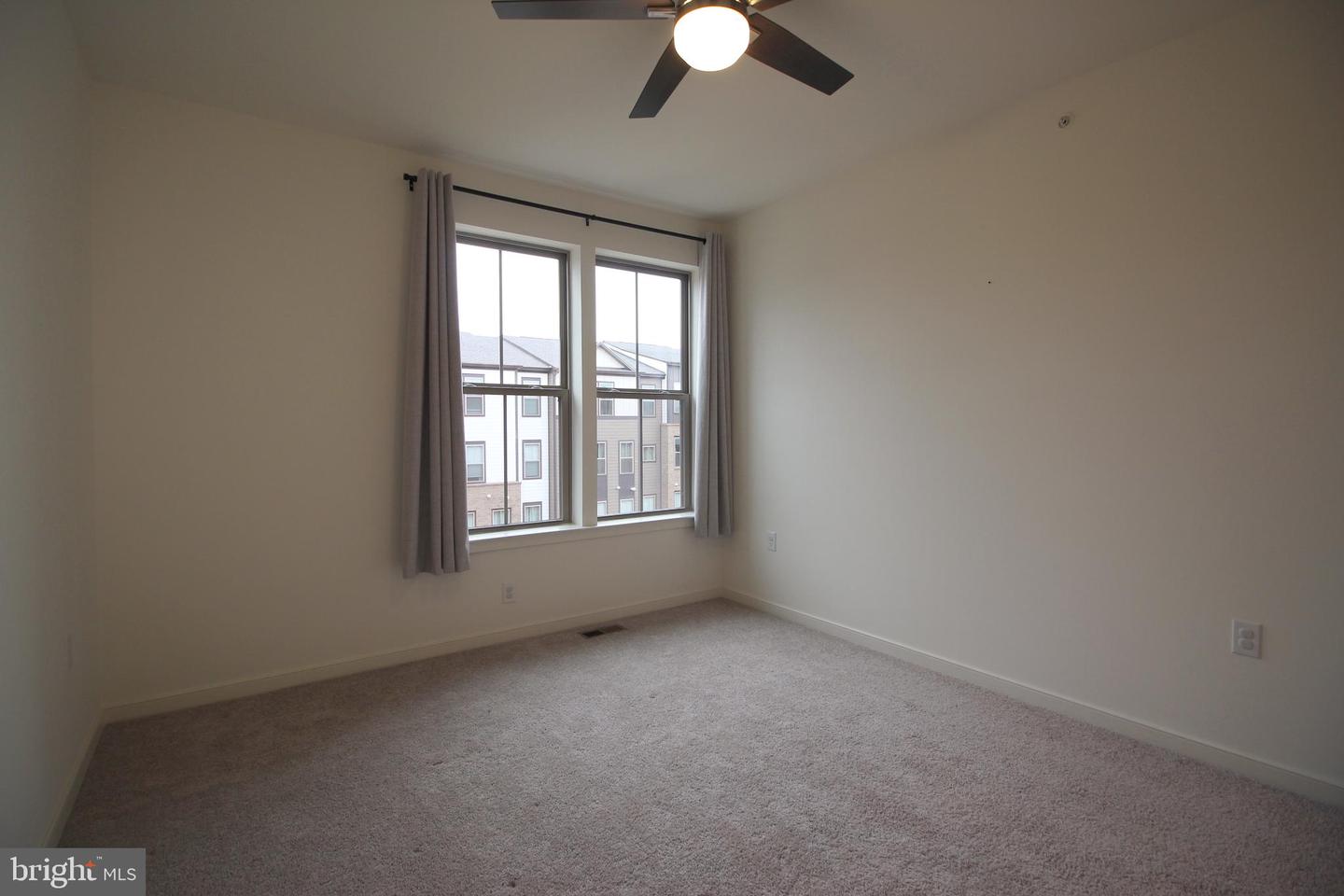 45942 RAVEN TER, STERLING, Virginia 20165, 3 Bedrooms Bedrooms, ,2 BathroomsBathrooms,Residential,For sale,45942 RAVEN TER,VALO2115120 MLS # VALO2115120