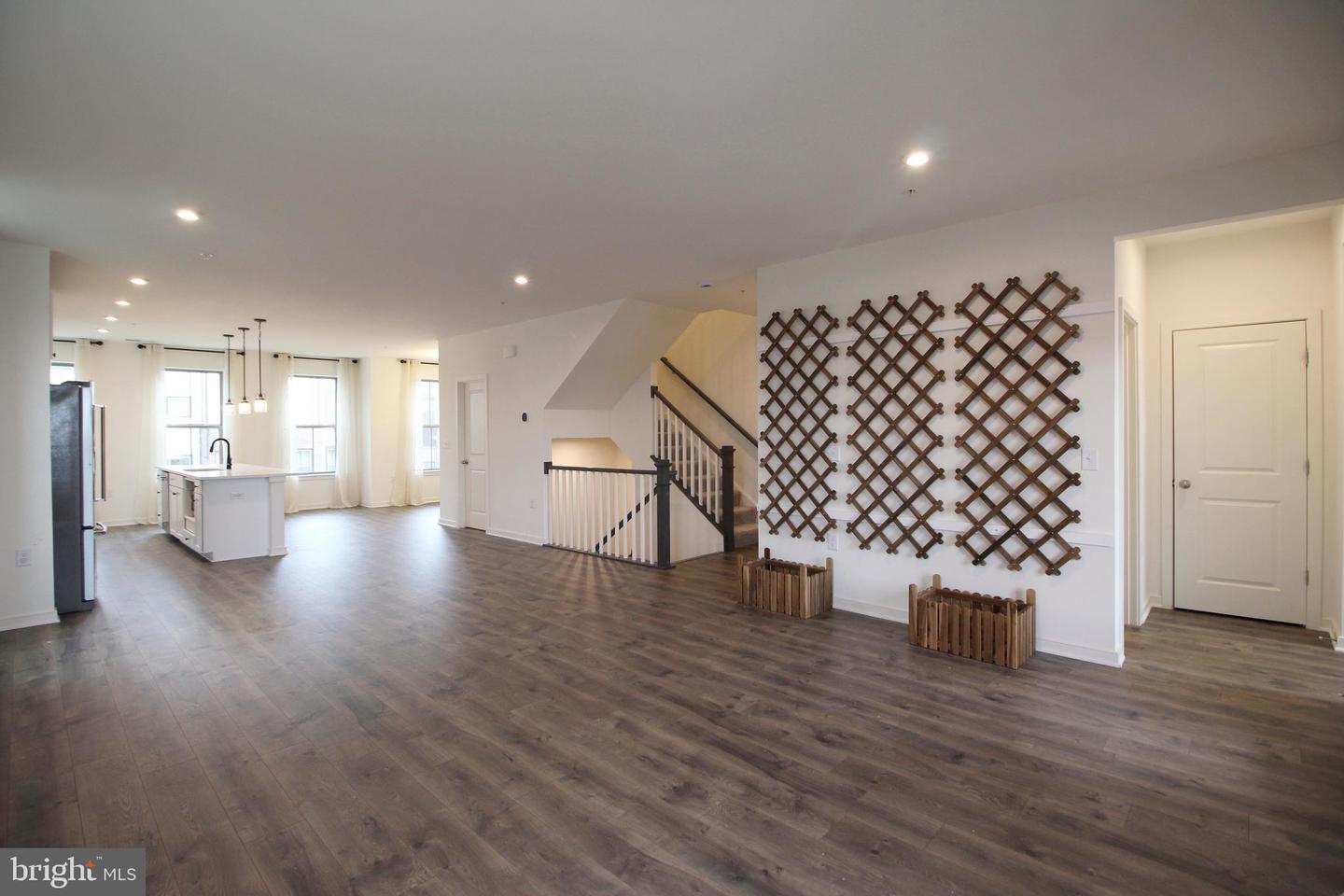 45942 RAVEN TER, STERLING, Virginia 20165, 3 Bedrooms Bedrooms, ,2 BathroomsBathrooms,Residential,For sale,45942 RAVEN TER,VALO2115120 MLS # VALO2115120