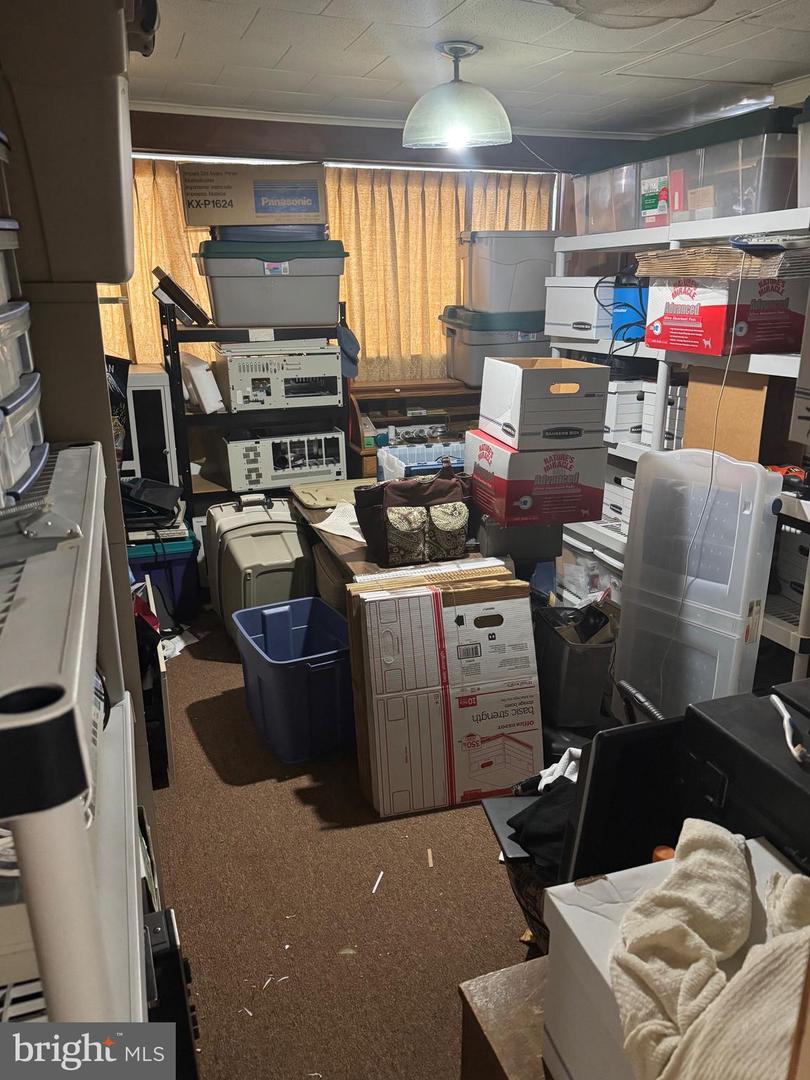 7527 FRIAR TUCK CT, FALLS CHURCH, Virginia 22042, 5 Bedrooms Bedrooms, ,3 BathroomsBathrooms,Residential,For sale,7527 FRIAR TUCK CT,VAFX2288660 MLS # VAFX2288660