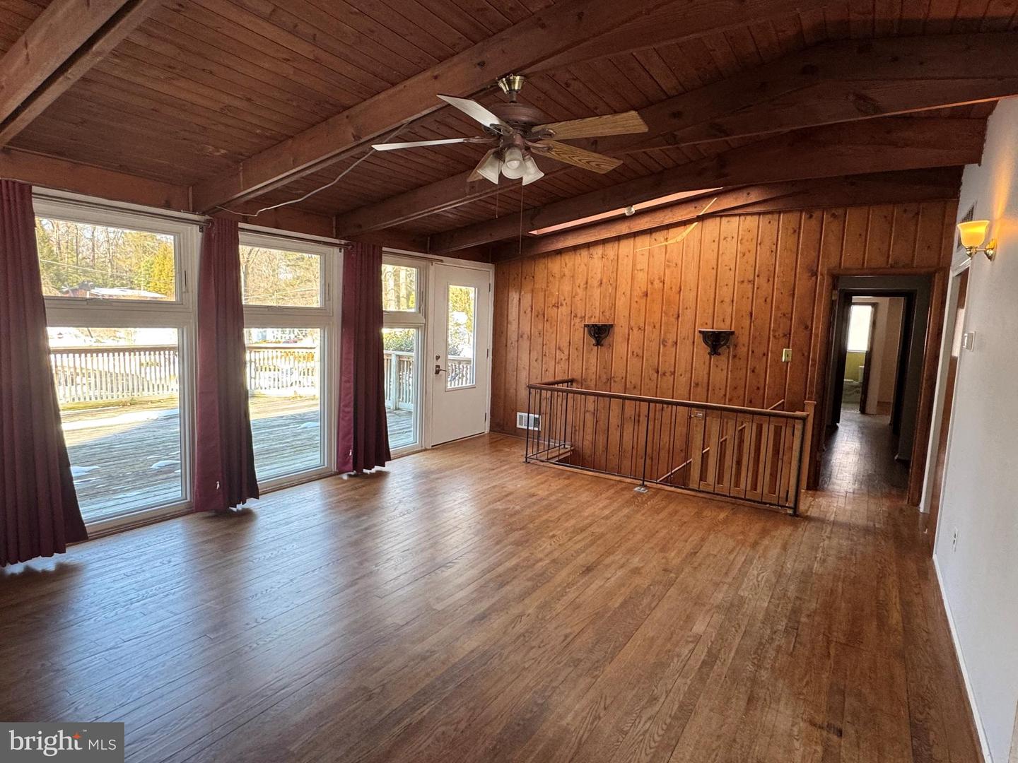 7527 FRIAR TUCK CT, FALLS CHURCH, Virginia 22042, 5 Bedrooms Bedrooms, ,3 BathroomsBathrooms,Residential,For sale,7527 FRIAR TUCK CT,VAFX2288660 MLS # VAFX2288660