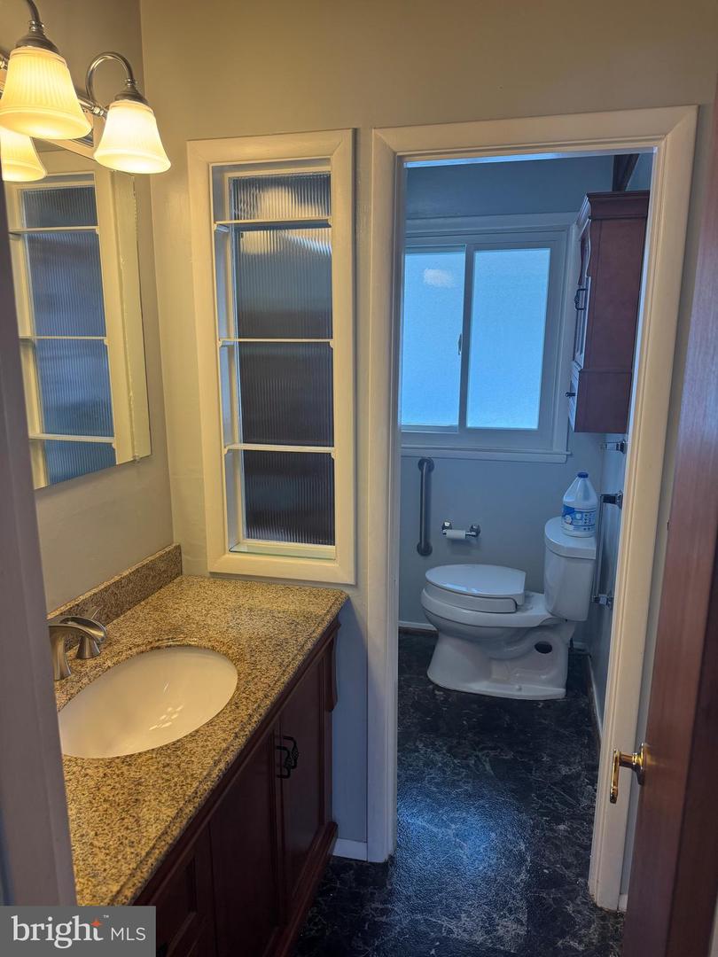 7527 FRIAR TUCK CT, FALLS CHURCH, Virginia 22042, 5 Bedrooms Bedrooms, ,3 BathroomsBathrooms,Residential,For sale,7527 FRIAR TUCK CT,VAFX2288660 MLS # VAFX2288660