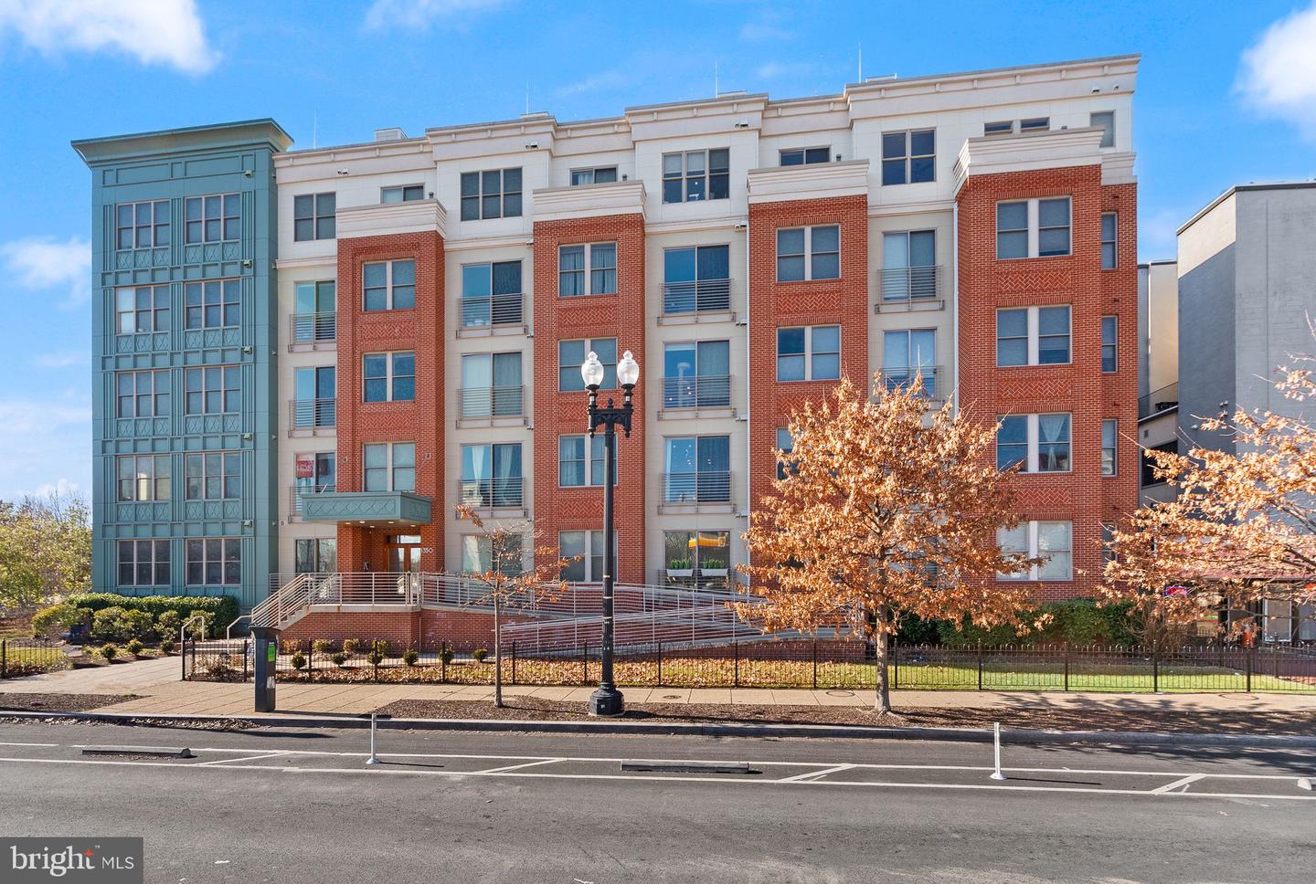 1350 MARYLAND AVE NE #315, WASHINGTON, District Of Columbia 20002, 2 Bedrooms Bedrooms, ,2 BathroomsBathrooms,Residential,For sale,1350 MARYLAND AVE NE #315,DCDC2244352 MLS # DCDC2244352