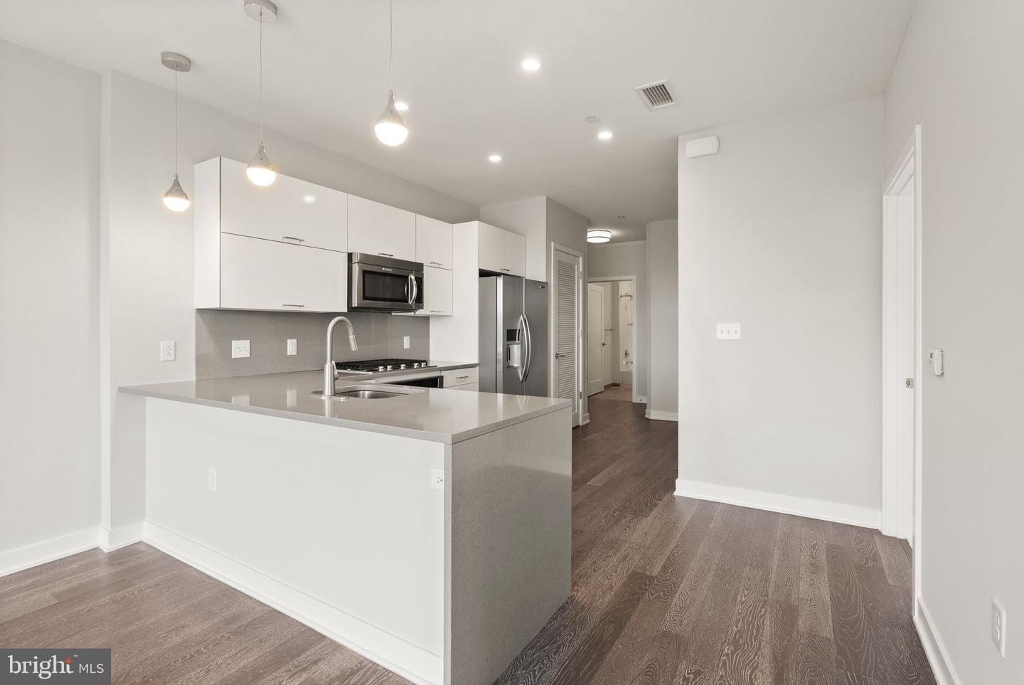 1350 MARYLAND AVE NE #315, WASHINGTON, District Of Columbia 20002, 2 Bedrooms Bedrooms, ,2 BathroomsBathrooms,Residential,For sale,1350 MARYLAND AVE NE #315,DCDC2244352 MLS # DCDC2244352