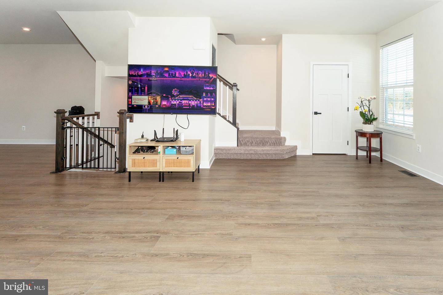 19418 PAIUTE TER, LEESBURG, Virginia 20175, 5 Bedrooms Bedrooms, ,4 BathroomsBathrooms,Residential,For sale,19418 PAIUTE TER,VALO2115142 MLS # VALO2115142