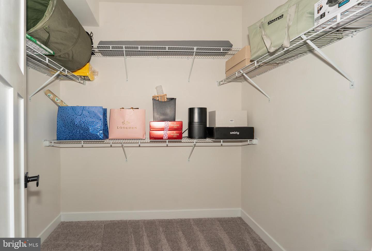 19418 PAIUTE TER, LEESBURG, Virginia 20175, 5 Bedrooms Bedrooms, ,4 BathroomsBathrooms,Residential,For sale,19418 PAIUTE TER,VALO2115142 MLS # VALO2115142