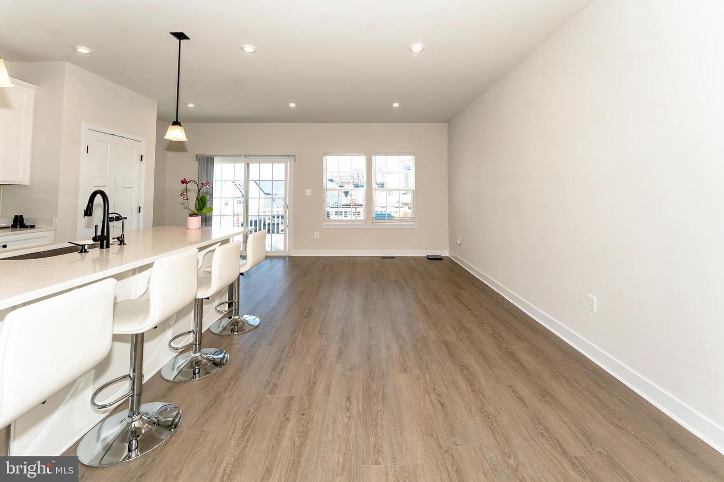 19418 PAIUTE TER, LEESBURG, Virginia 20175, 5 Bedrooms Bedrooms, ,4 BathroomsBathrooms,Residential,For sale,19418 PAIUTE TER,VALO2115142 MLS # VALO2115142