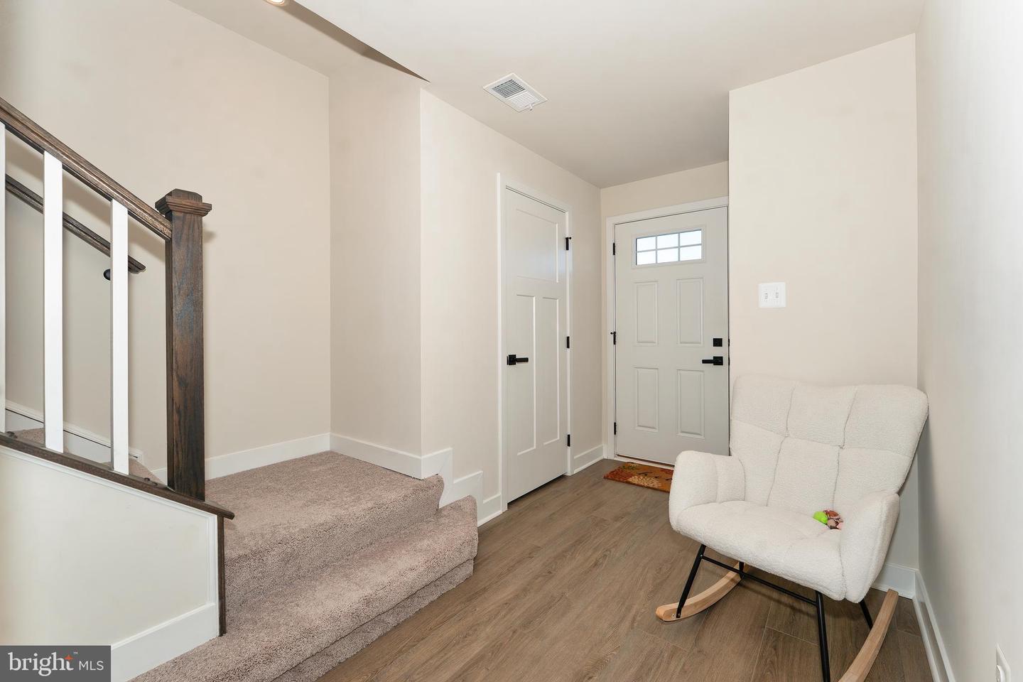 19418 PAIUTE TER, LEESBURG, Virginia 20175, 5 Bedrooms Bedrooms, ,4 BathroomsBathrooms,Residential,For sale,19418 PAIUTE TER,VALO2115142 MLS # VALO2115142