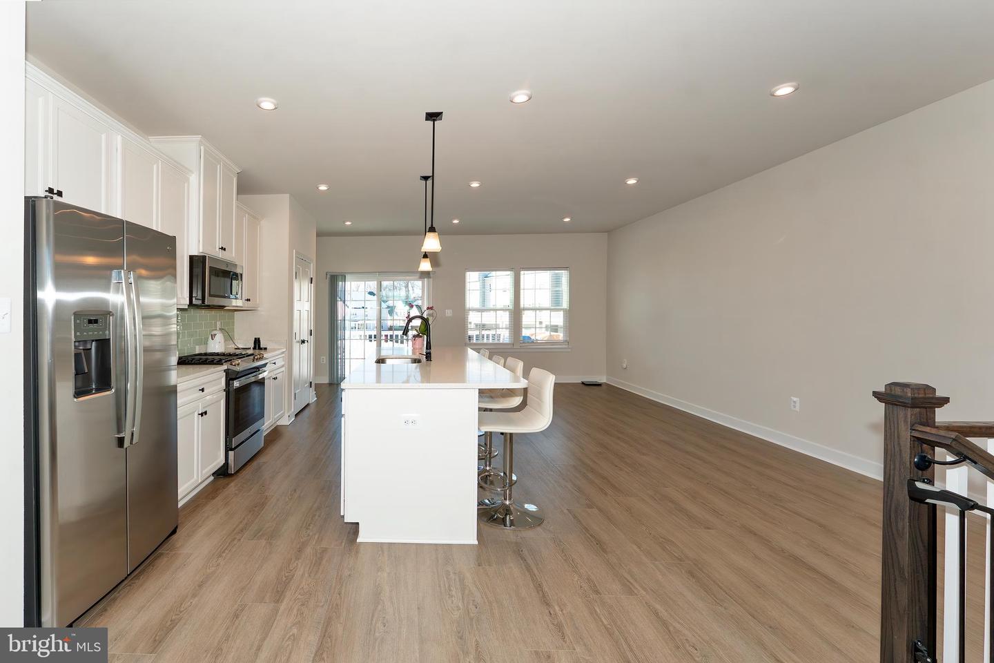 19418 PAIUTE TER, LEESBURG, Virginia 20175, 5 Bedrooms Bedrooms, ,4 BathroomsBathrooms,Residential,For sale,19418 PAIUTE TER,VALO2115142 MLS # VALO2115142