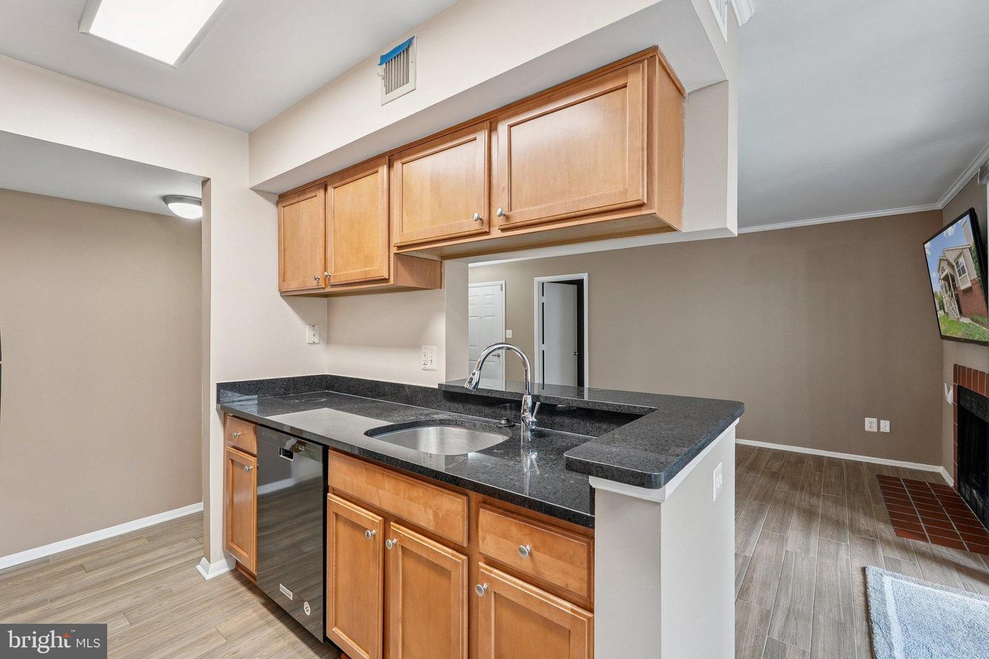 1723 ASCOT WAY #A, RESTON, Virginia 20190, 2 Bedrooms Bedrooms, 6 Rooms Rooms,1 BathroomBathrooms,Residential,For sale,1723 ASCOT WAY #A,VAFX2288678 MLS # VAFX2288678