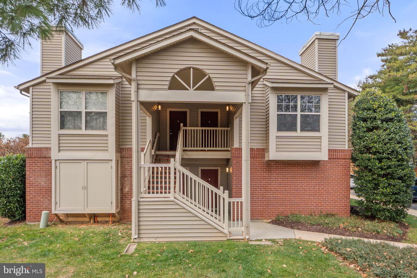 1723 ASCOT WAY #A, RESTON, Virginia 20190, 2 Bedrooms Bedrooms, 6 Rooms Rooms,1 BathroomBathrooms,Residential,For sale,1723 ASCOT WAY #A,VAFX2288678 MLS # VAFX2288678