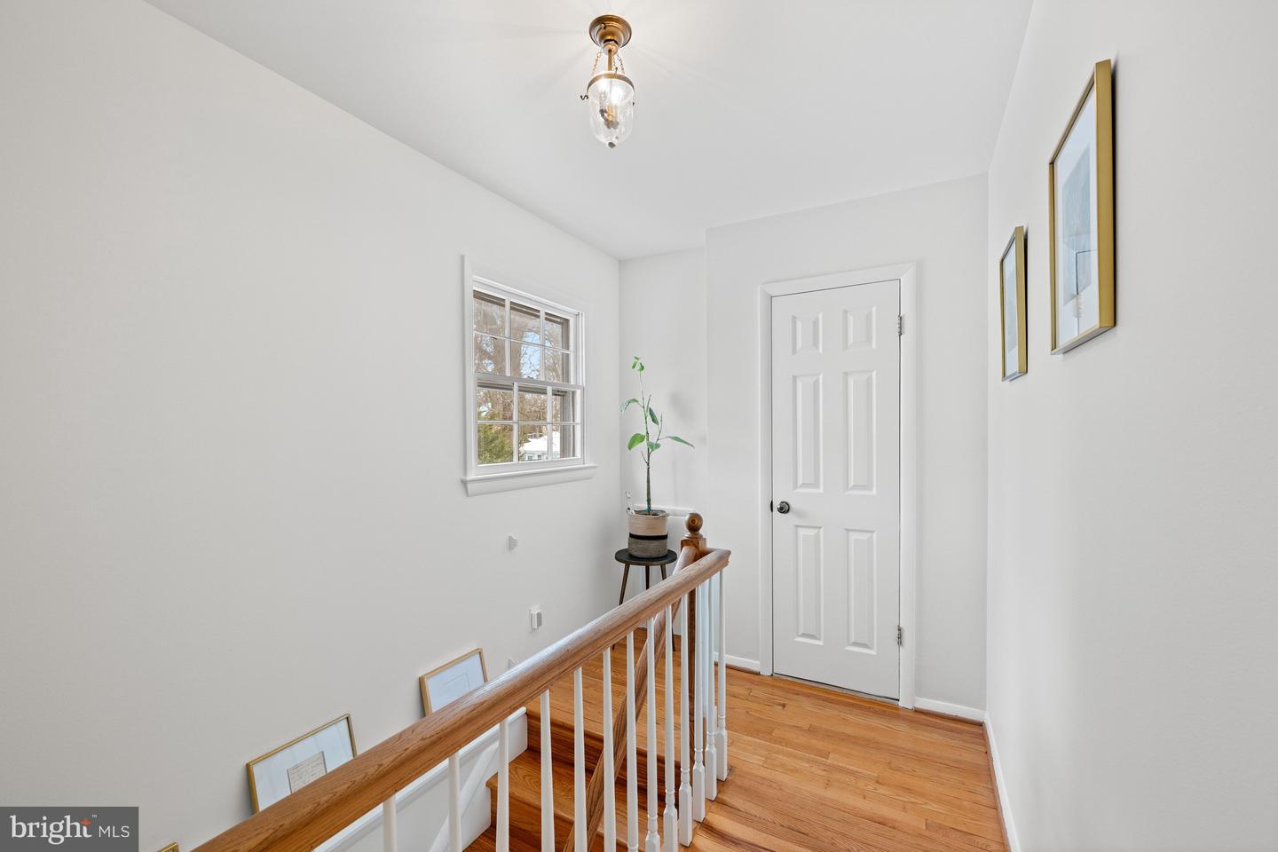 8511 CAMDEN ST, ALEXANDRIA, Virginia 22308, 3 Bedrooms Bedrooms, ,2 BathroomsBathrooms,Residential,For sale,8511 CAMDEN ST,VAFX2288688 MLS # VAFX2288688