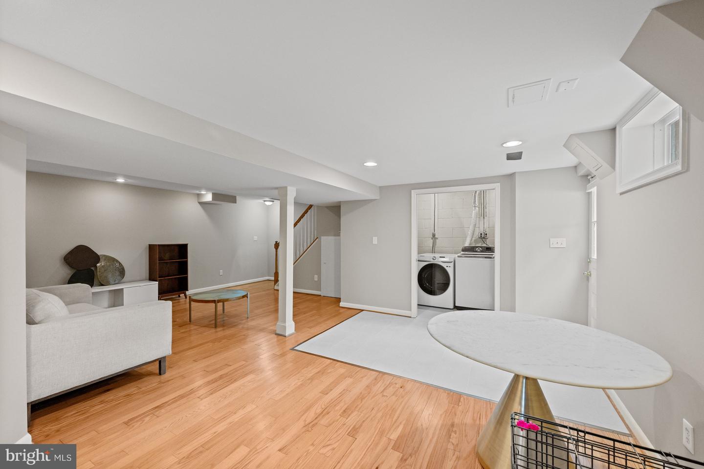 8511 CAMDEN ST, ALEXANDRIA, Virginia 22308, 3 Bedrooms Bedrooms, ,2 BathroomsBathrooms,Residential,For sale,8511 CAMDEN ST,VAFX2288688 MLS # VAFX2288688