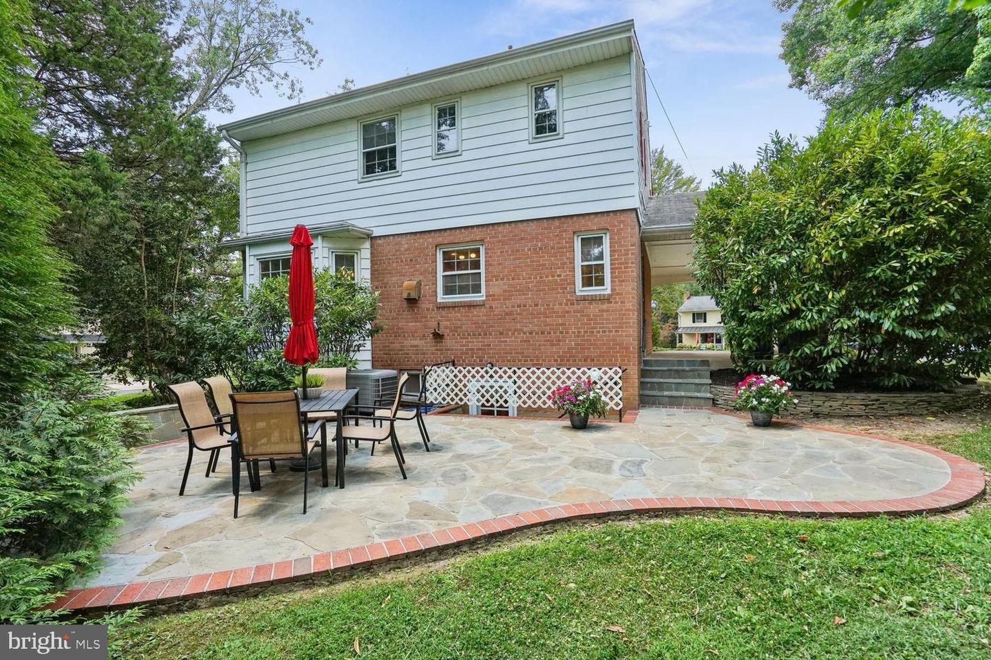 8511 CAMDEN ST, ALEXANDRIA, Virginia 22308, 3 Bedrooms Bedrooms, ,2 BathroomsBathrooms,Residential,For sale,8511 CAMDEN ST,VAFX2288688 MLS # VAFX2288688