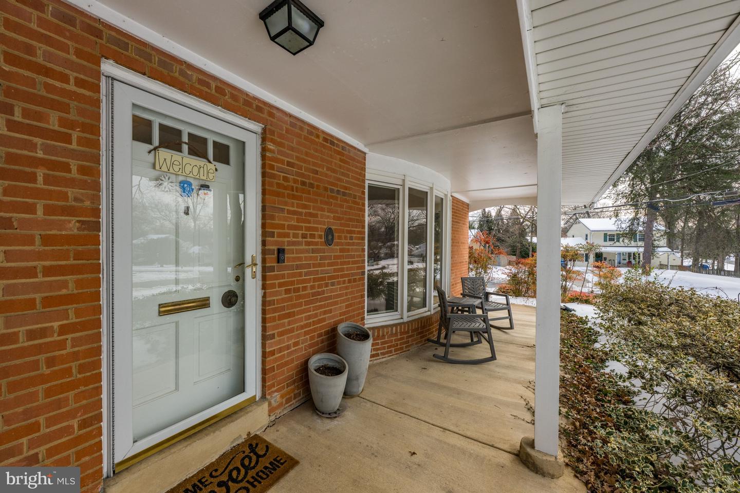 8511 CAMDEN ST, ALEXANDRIA, Virginia 22308, 3 Bedrooms Bedrooms, ,2 BathroomsBathrooms,Residential,For sale,8511 CAMDEN ST,VAFX2288688 MLS # VAFX2288688