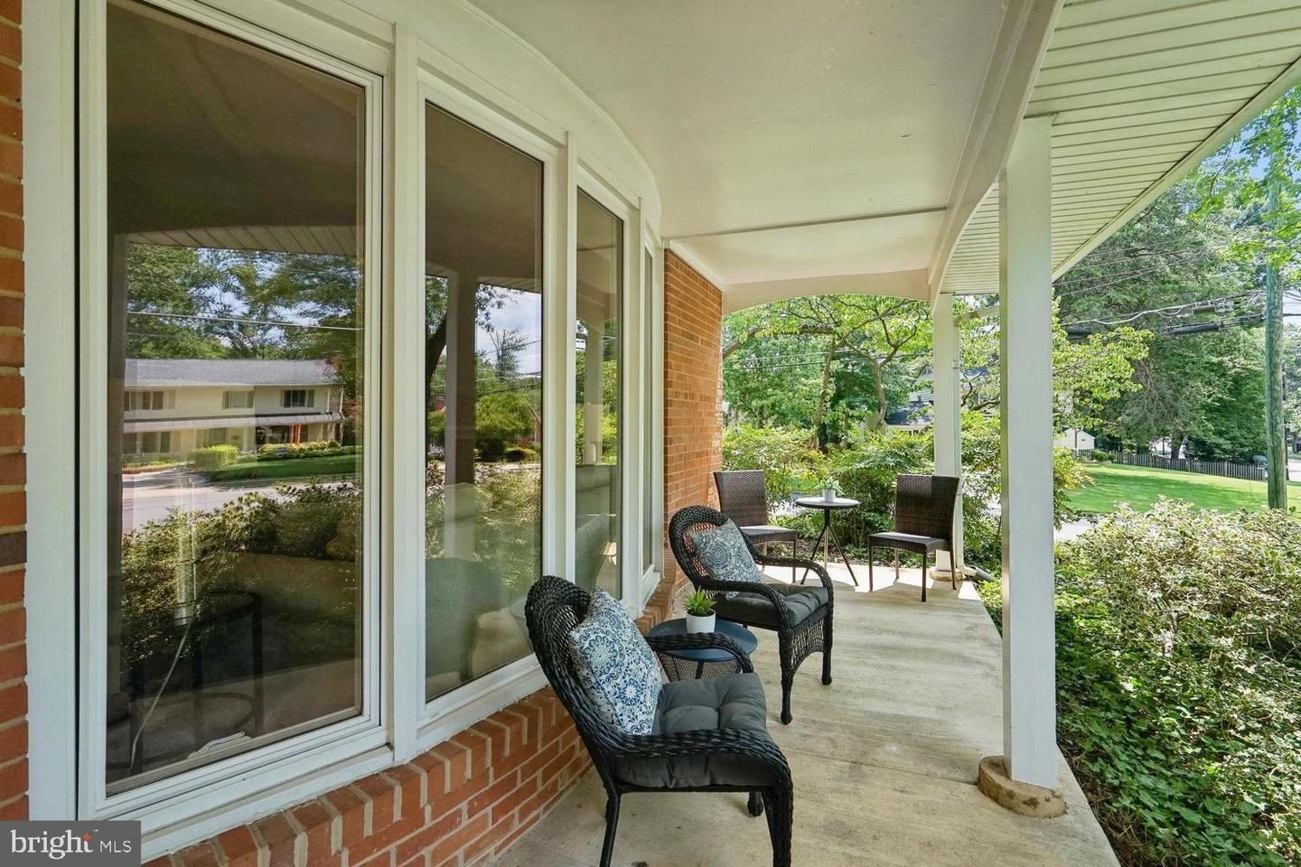 8511 CAMDEN ST, ALEXANDRIA, Virginia 22308, 3 Bedrooms Bedrooms, ,2 BathroomsBathrooms,Residential,For sale,8511 CAMDEN ST,VAFX2288688 MLS # VAFX2288688