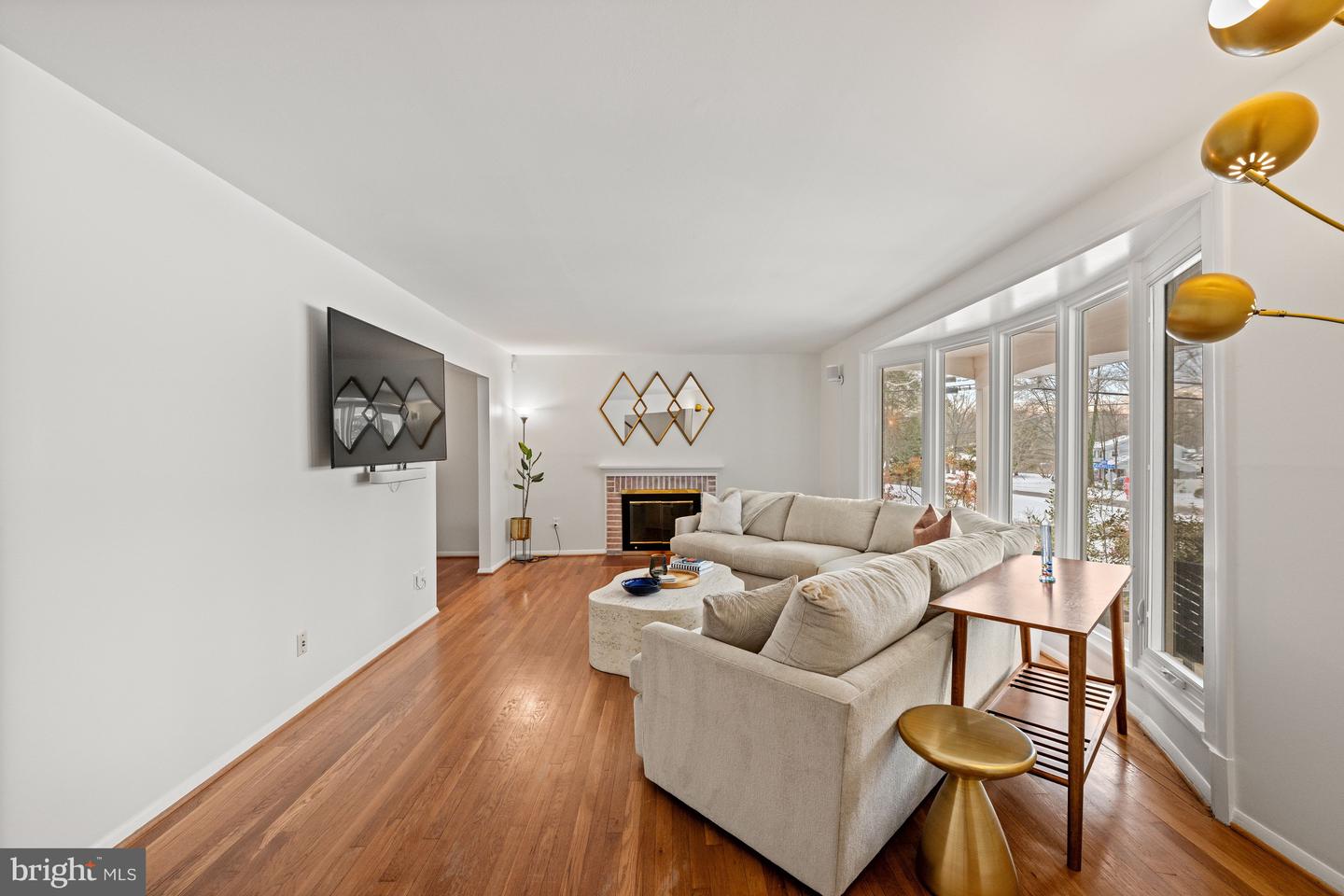 8511 CAMDEN ST, ALEXANDRIA, Virginia 22308, 3 Bedrooms Bedrooms, ,2 BathroomsBathrooms,Residential,For sale,8511 CAMDEN ST,VAFX2288688 MLS # VAFX2288688