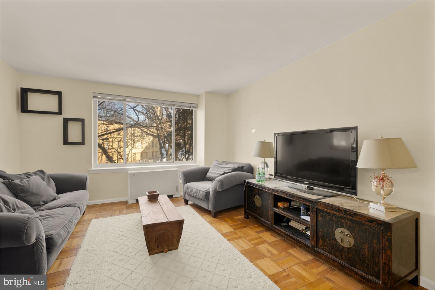 4100 W ST NW #308, WASHINGTON, District Of Columbia 20007, 1 Bedroom Bedrooms, ,1 BathroomBathrooms,Residential,For sale,4100 W ST NW #308,DCDC2244386 MLS # DCDC2244386