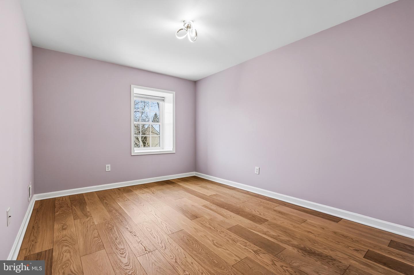 6620 ROSECROFT PL, FALLS CHURCH, Virginia 22043, 3 Bedrooms Bedrooms, ,2 BathroomsBathrooms,Residential,For sale,6620 ROSECROFT PL,VAFX2288726 MLS # VAFX2288726