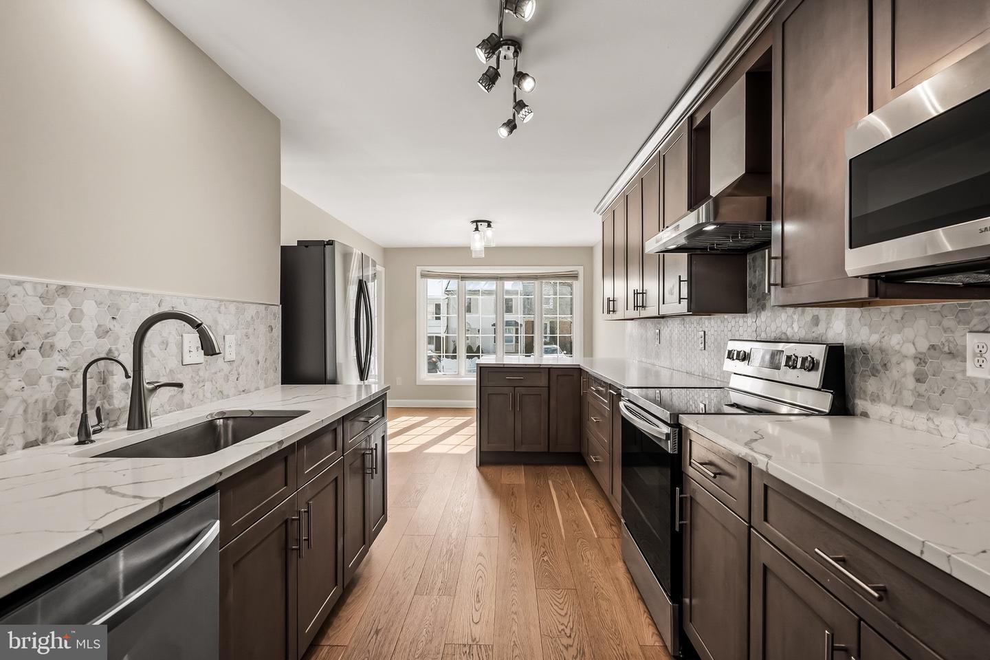 6620 ROSECROFT PL, FALLS CHURCH, Virginia 22043, 3 Bedrooms Bedrooms, ,2 BathroomsBathrooms,Residential,For sale,6620 ROSECROFT PL,VAFX2288726 MLS # VAFX2288726