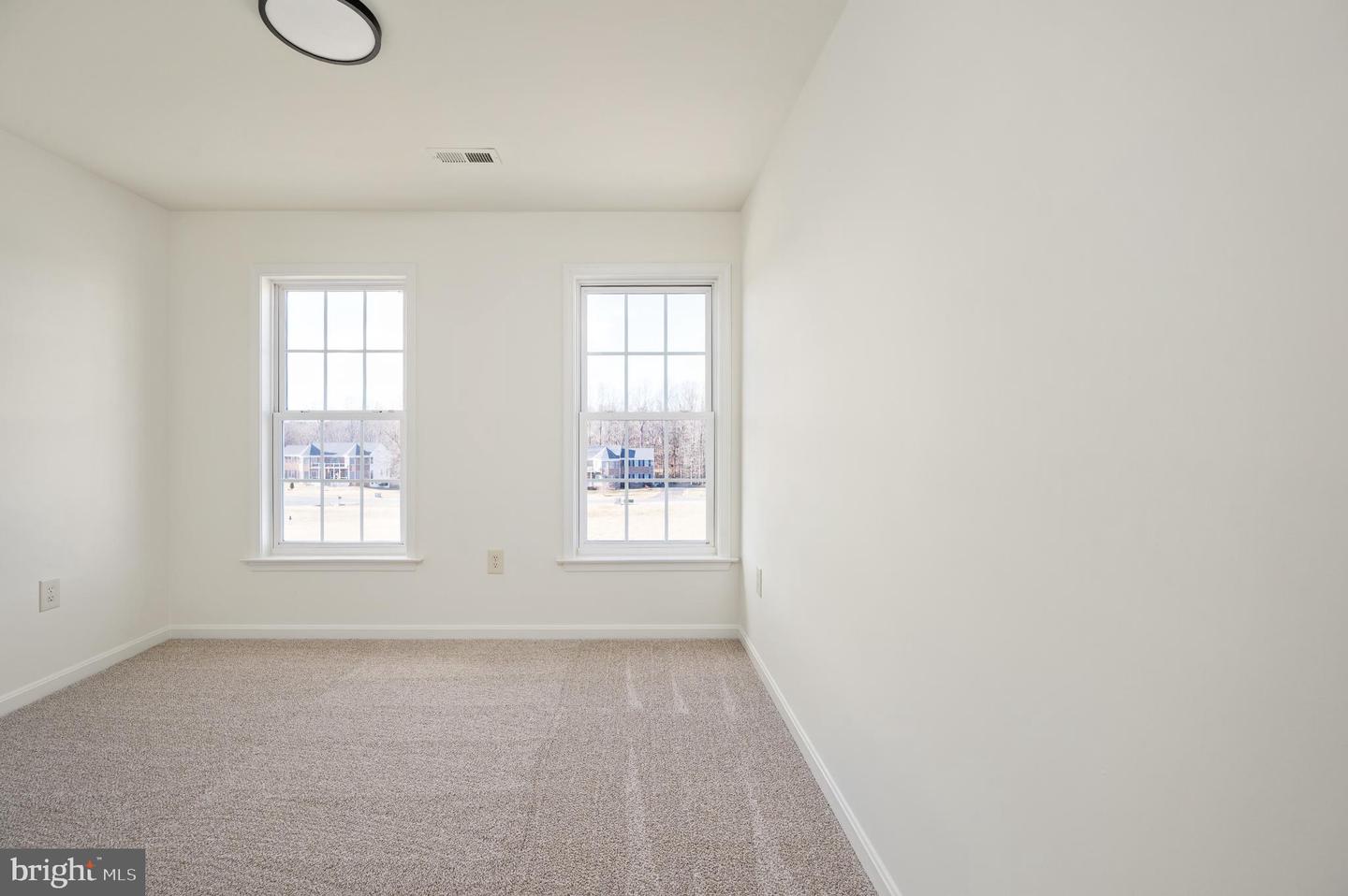 23 PINTO LN, STAFFORD, Virginia 22556, 5 Bedrooms Bedrooms, 19 Rooms Rooms,4 BathroomsBathrooms,Residential,For sale,23 PINTO LN,VAST2045674 MLS # VAST2045674