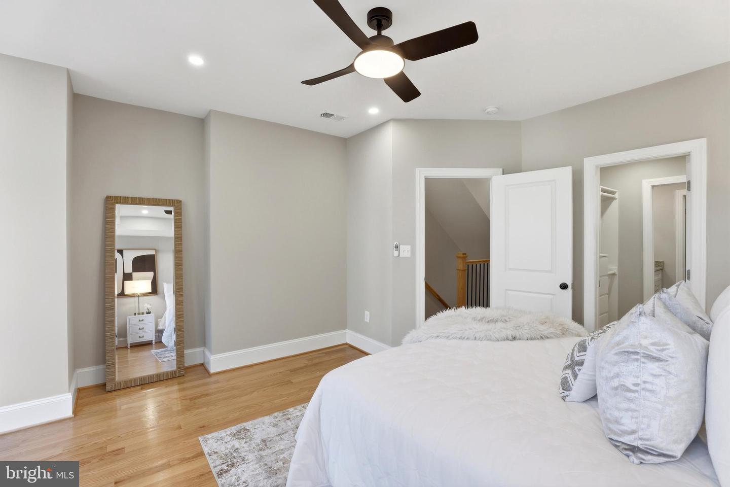 910 WESTMINSTER ST NW, WASHINGTON, District Of Columbia 20001, 5 Bedrooms Bedrooms, ,4 BathroomsBathrooms,Residential,For sale,910 WESTMINSTER ST NW,DCDC2244390 MLS # DCDC2244390