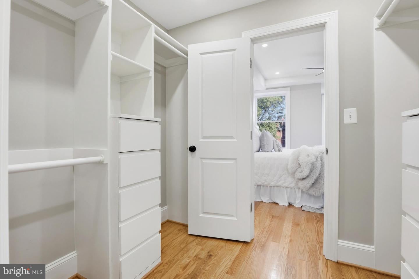 910 WESTMINSTER ST NW, WASHINGTON, District Of Columbia 20001, 5 Bedrooms Bedrooms, ,4 BathroomsBathrooms,Residential,For sale,910 WESTMINSTER ST NW,DCDC2244390 MLS # DCDC2244390