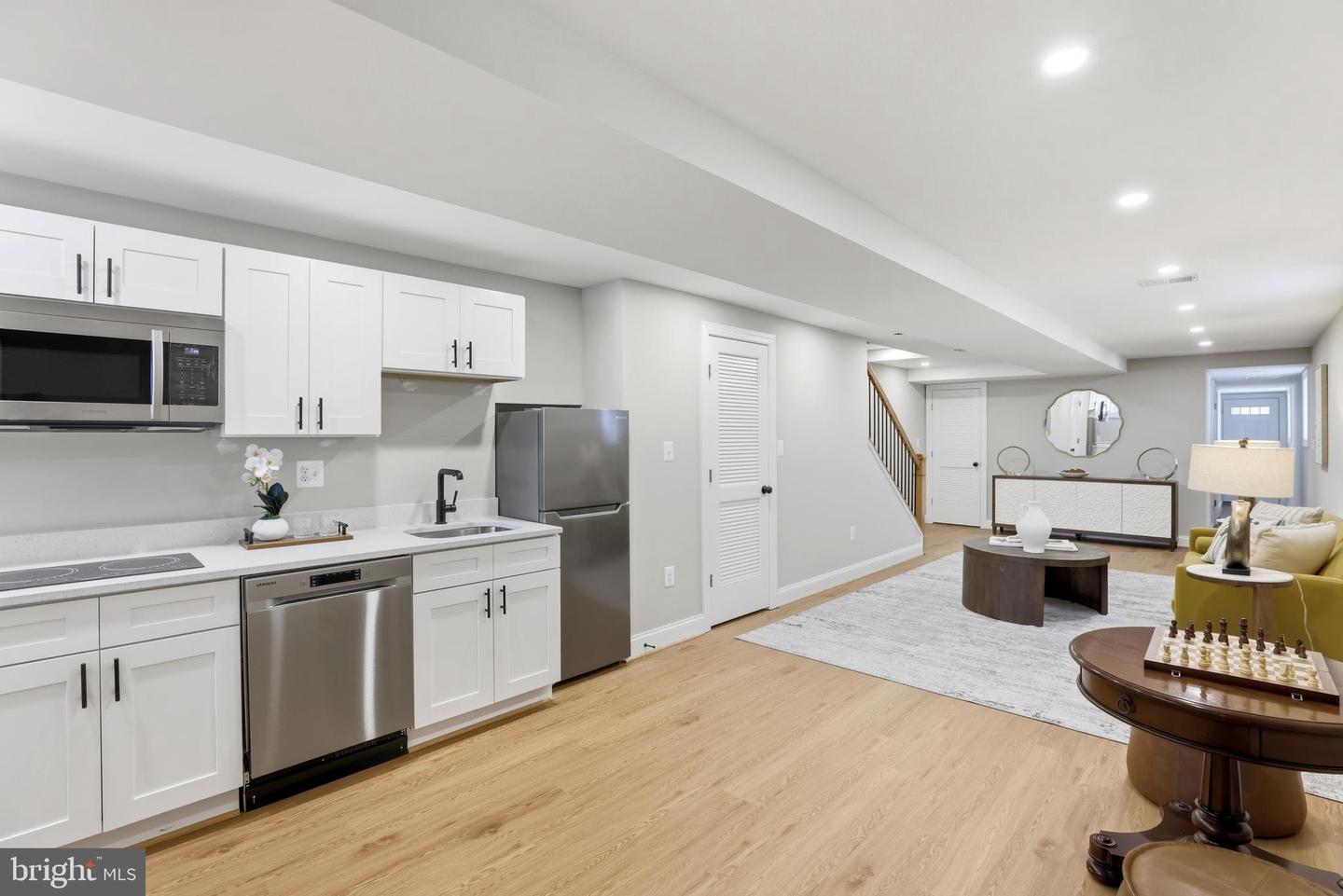 910 WESTMINSTER ST NW, WASHINGTON, District Of Columbia 20001, 5 Bedrooms Bedrooms, ,4 BathroomsBathrooms,Residential,For sale,910 WESTMINSTER ST NW,DCDC2244390 MLS # DCDC2244390