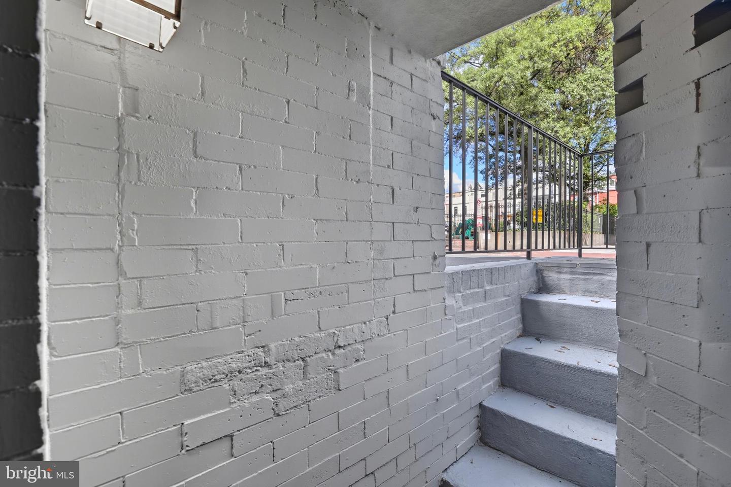 910 WESTMINSTER ST NW, WASHINGTON, District Of Columbia 20001, 5 Bedrooms Bedrooms, ,4 BathroomsBathrooms,Residential,For sale,910 WESTMINSTER ST NW,DCDC2244390 MLS # DCDC2244390