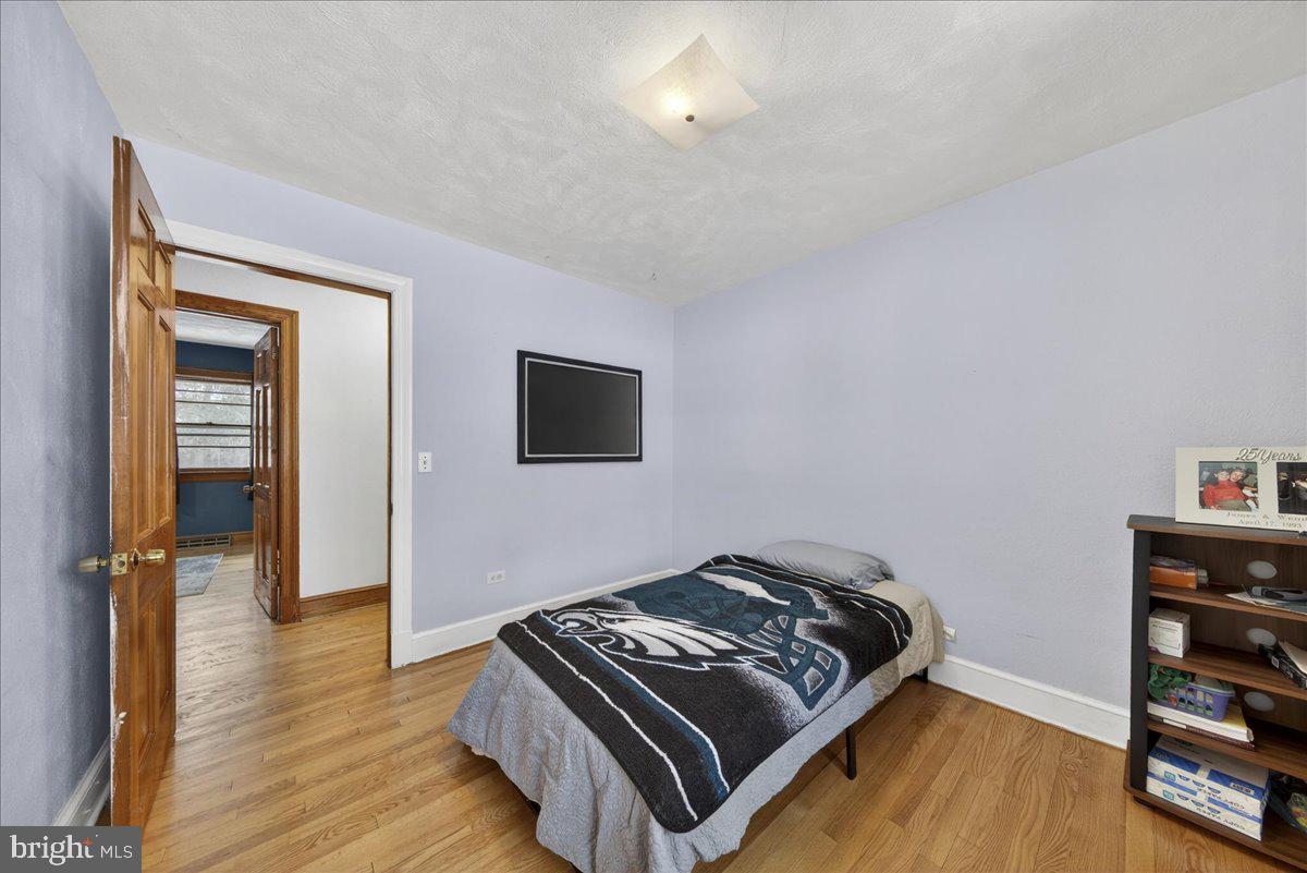 8901 DEEKENS ST, AMELIA COURT HOUSE, Virginia 23002, 3 Bedrooms Bedrooms, ,2 BathroomsBathrooms,Residential,For sale,8901 DEEKENS ST,VAAM2000100 MLS # VAAM2000100