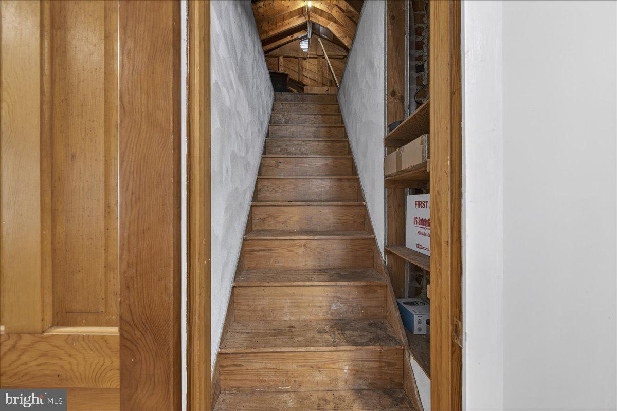 8901 DEEKENS ST, AMELIA COURT HOUSE, Virginia 23002, 3 Bedrooms Bedrooms, ,2 BathroomsBathrooms,Residential,For sale,8901 DEEKENS ST,VAAM2000100 MLS # VAAM2000100