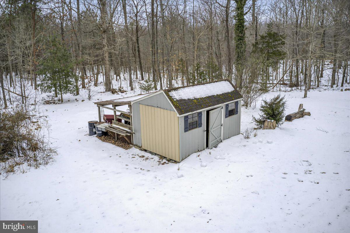 8901 DEEKENS ST, AMELIA COURT HOUSE, Virginia 23002, 3 Bedrooms Bedrooms, ,2 BathroomsBathrooms,Residential,For sale,8901 DEEKENS ST,VAAM2000100 MLS # VAAM2000100