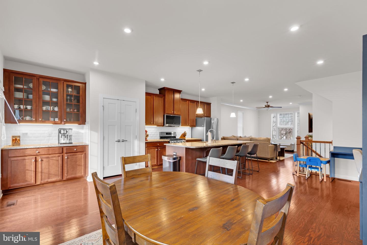 18020 RED CEDAR RD, DUMFRIES, Virginia 22026, 4 Bedrooms Bedrooms, ,3 BathroomsBathrooms,Residential,For sale,18020 RED CEDAR RD,VAPW2111770 MLS # VAPW2111770