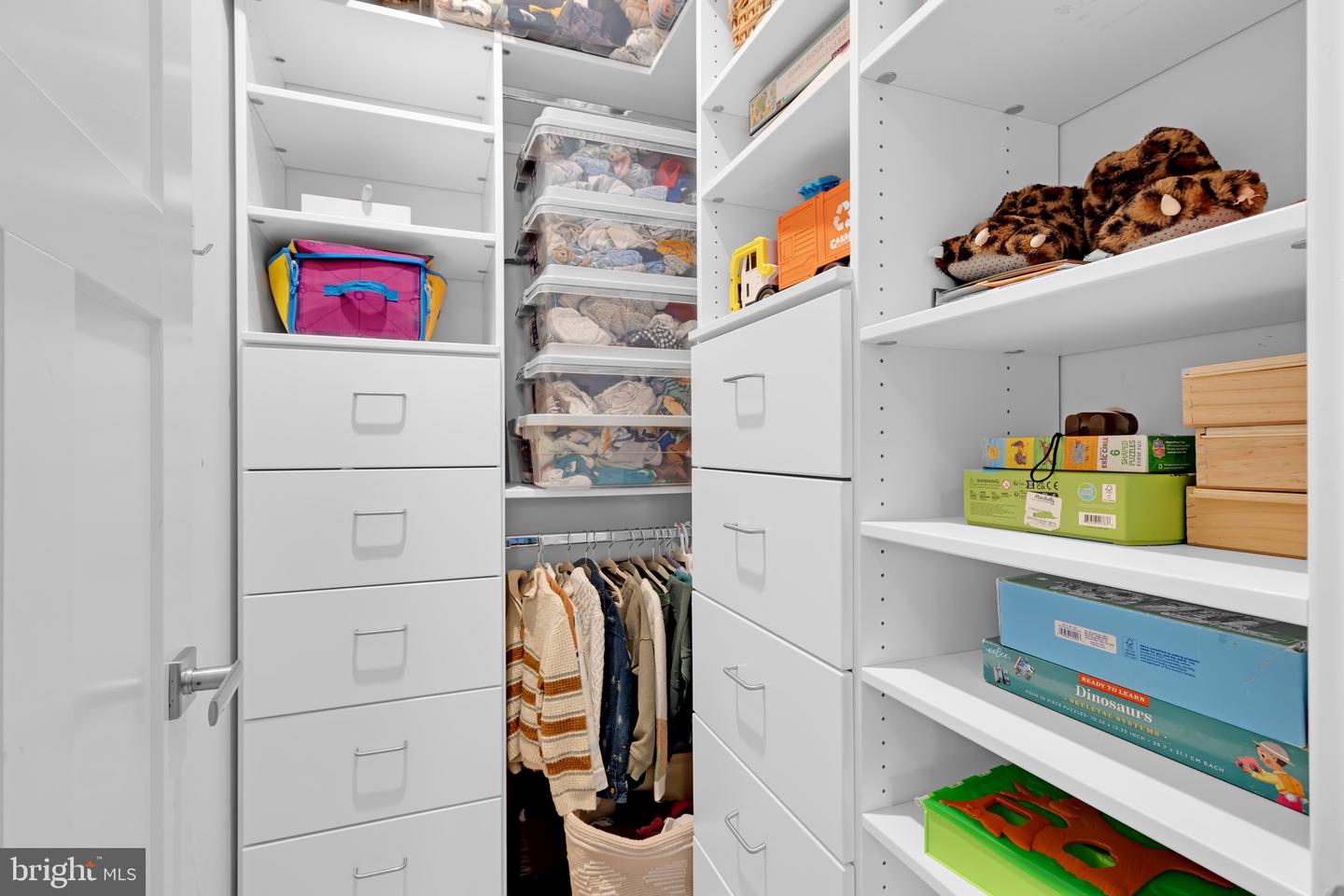 18020 RED CEDAR RD, DUMFRIES, Virginia 22026, 4 Bedrooms Bedrooms, ,3 BathroomsBathrooms,Residential,For sale,18020 RED CEDAR RD,VAPW2111770 MLS # VAPW2111770